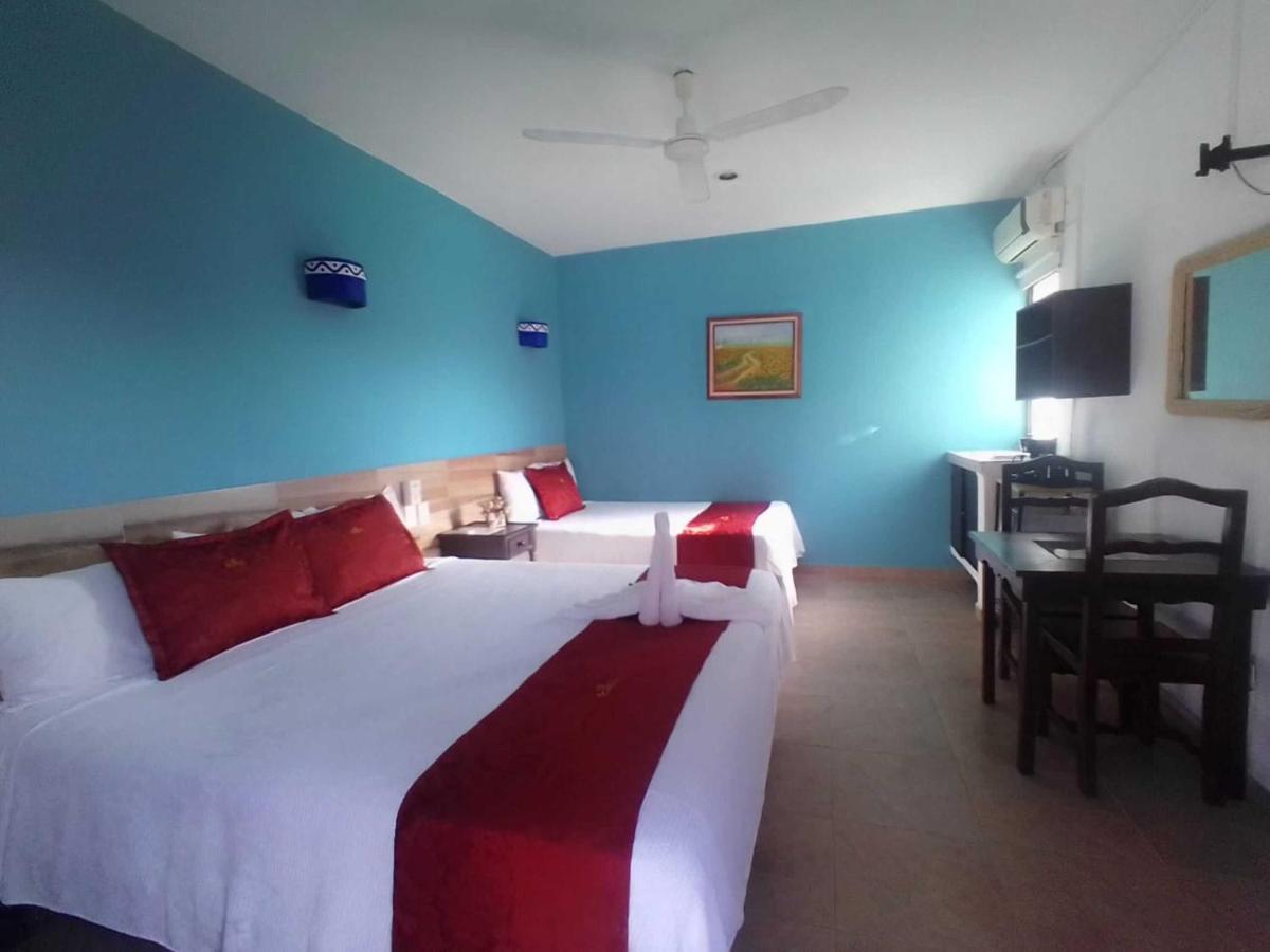 Hotel Acuario Playa Del Carmen Playa del Carmen Exterior photo