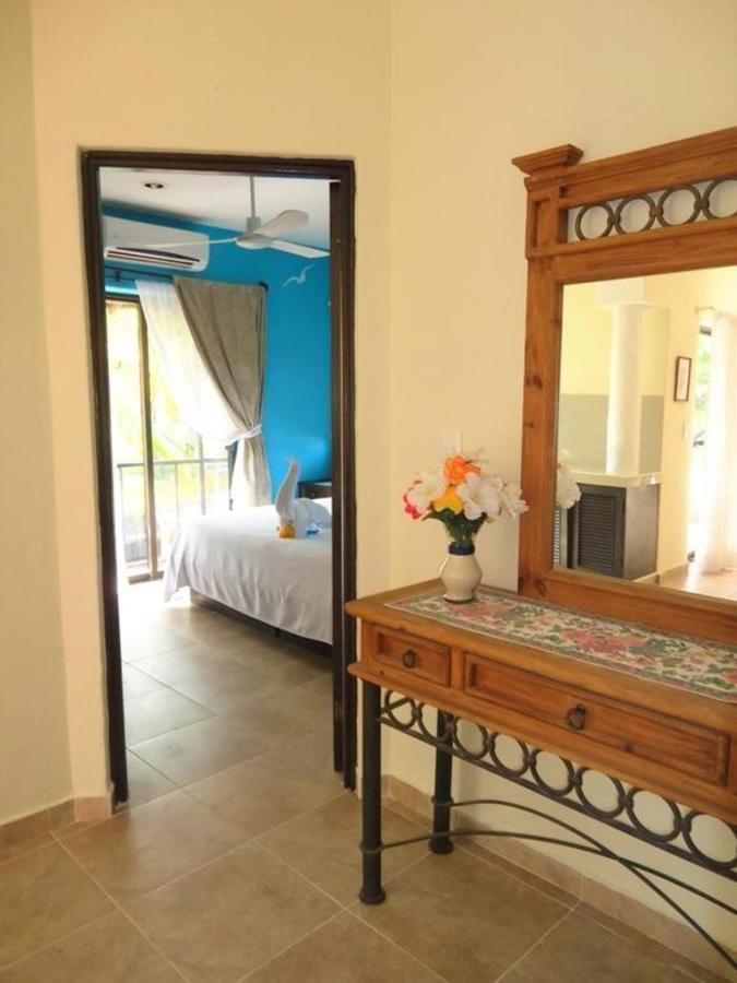 Hotel Acuario Playa Del Carmen Playa del Carmen Exterior photo
