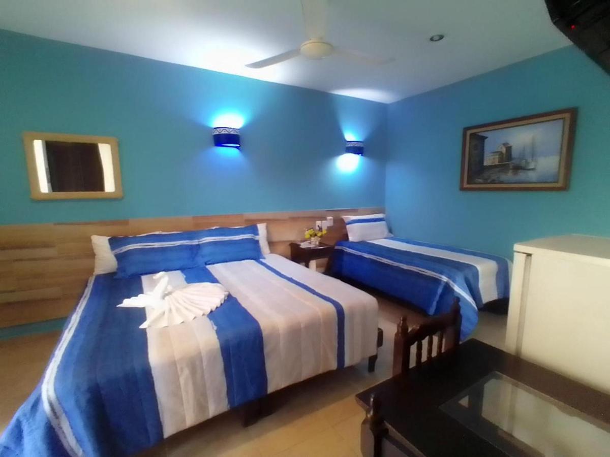 Hotel Acuario Playa Del Carmen Playa del Carmen Room photo